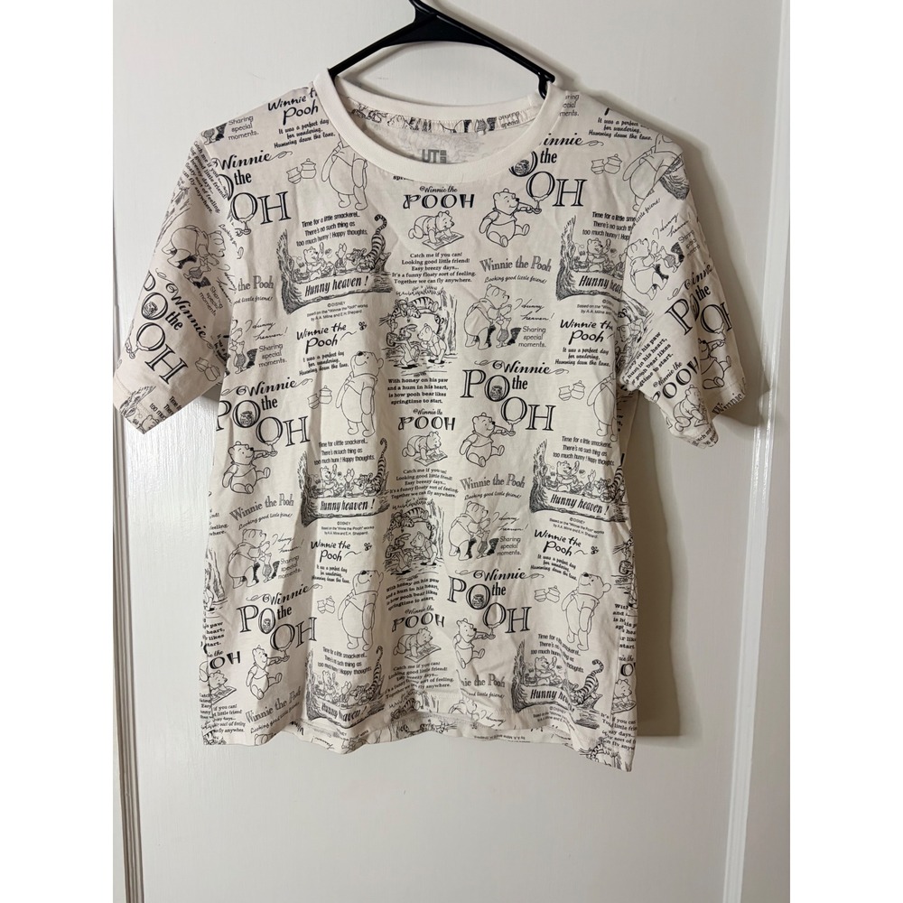 Uniqlo UT Disney Winnie the Pooh All Over Print Graphic T-Shirt Cream Small